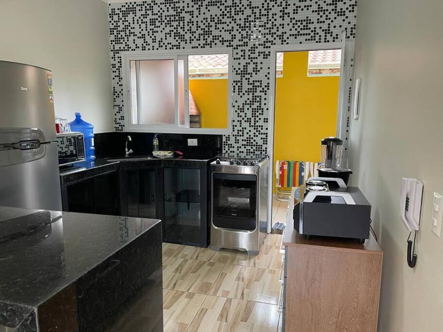 Casa Ar Condicionado Nos 2 Quartos. Caraguatatuba Dış mekan fotoğraf